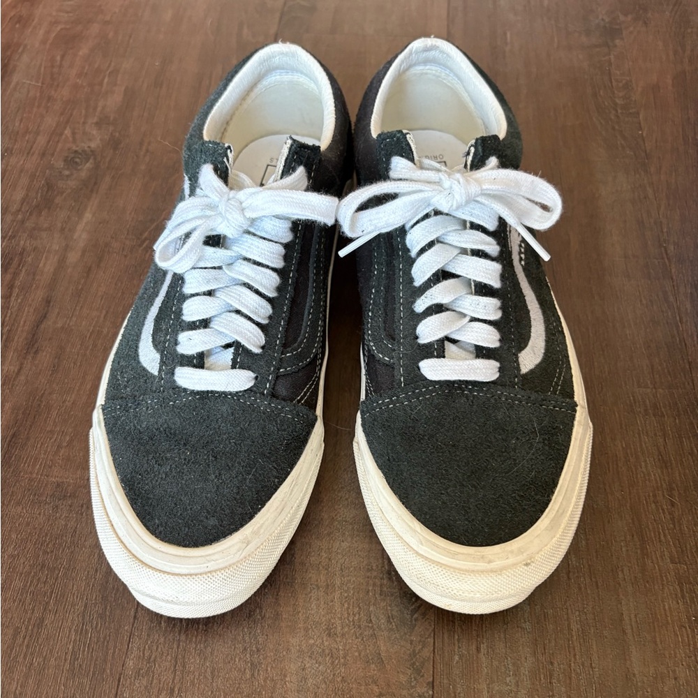 Vans Classic Black and White Men's Sneakers